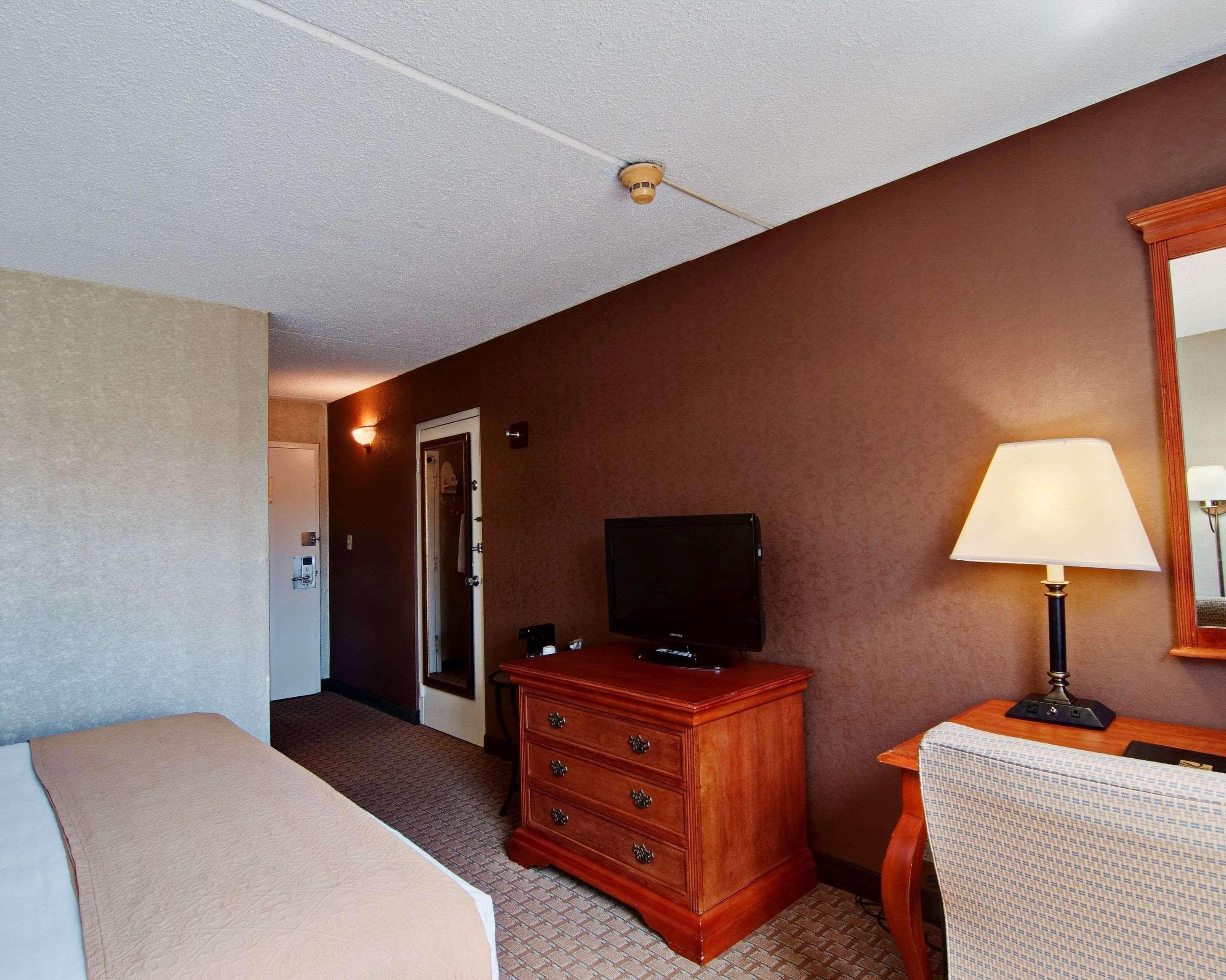 Quality Inn Beckley Esterno foto